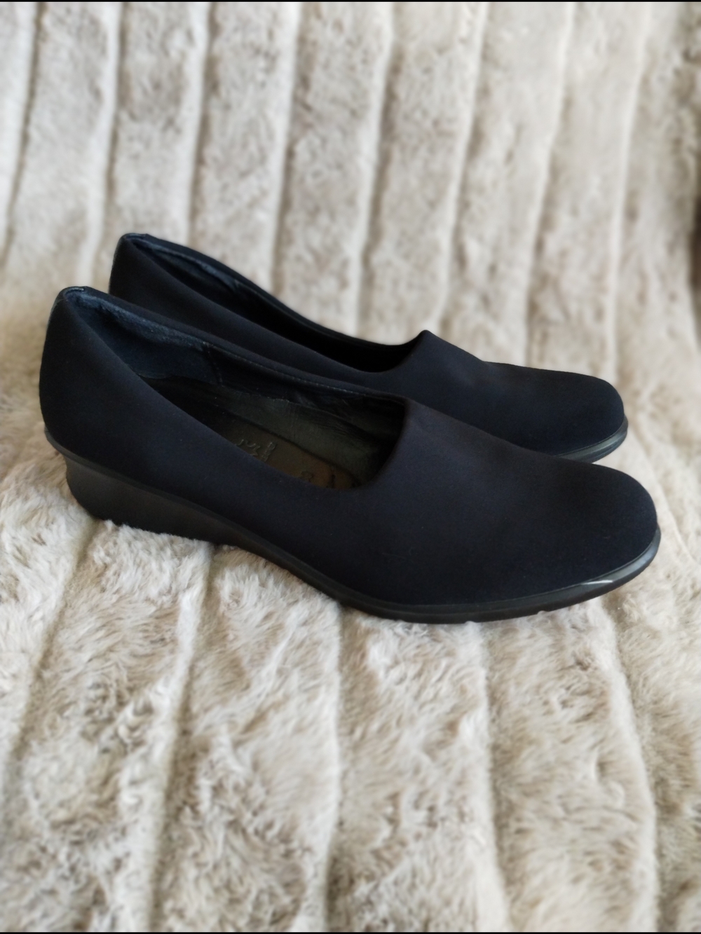 ECCO Black Stretch Fabric Slip-On Flats Women’s EU 39 Comfort Casual Shoes